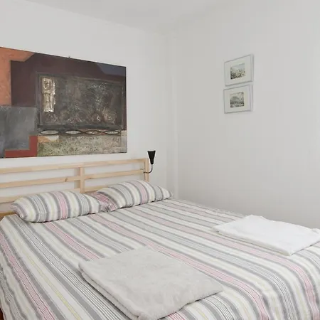 With Courtyard In Alfama Apartman Lisboa